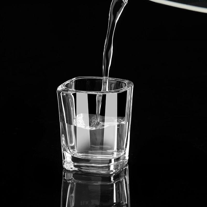 Transparent Baijiu cup wine dispenser, thickened 100ml glass pouring jug, wine dispenser, wine glass set