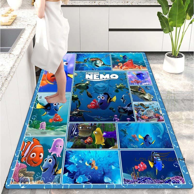 Il Tappeto Cartone Animato Alla Ricerca di Nemo È Adatto per Decorare il Soggiorno, la Camera da Letto, il Divano e la Cucina. È un tappetino antiscivolo.