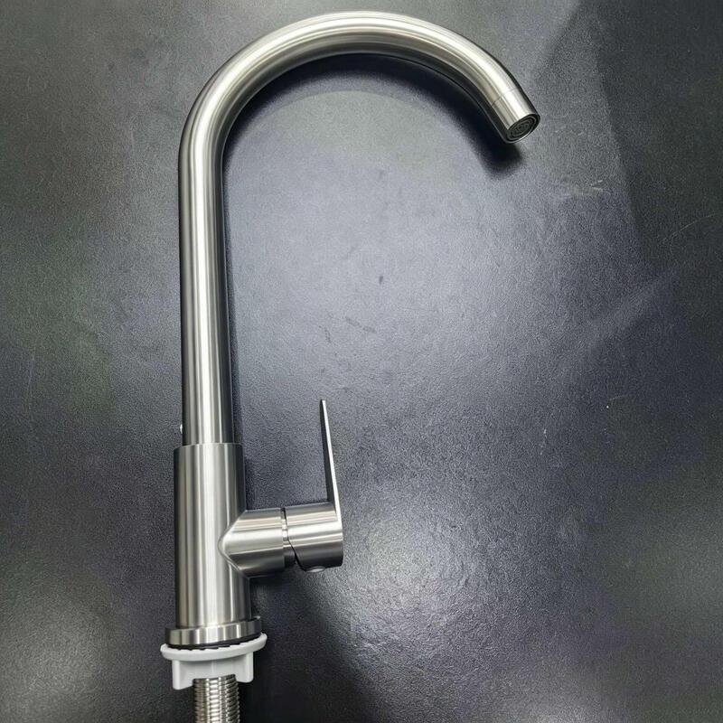 TLXT 304 Stainless Steel Single Handle Kitchen Faucet