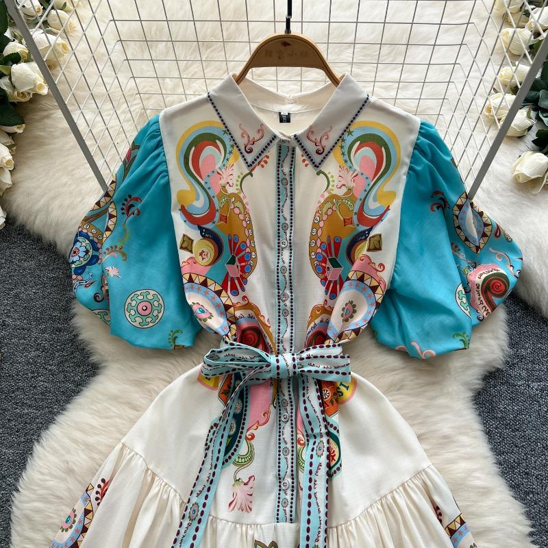 This Women's Dress with A Lapel Lantern Sleeves Cinched Waist and Printed Pleats Is Slimming and Elegant