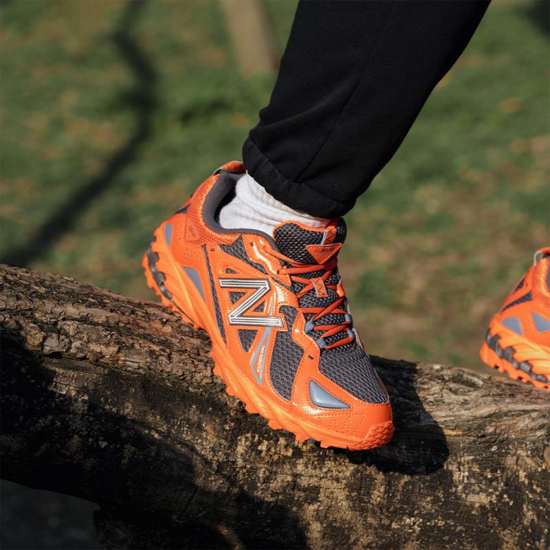 New Balance 610 Poppy Sneakers ML610TB