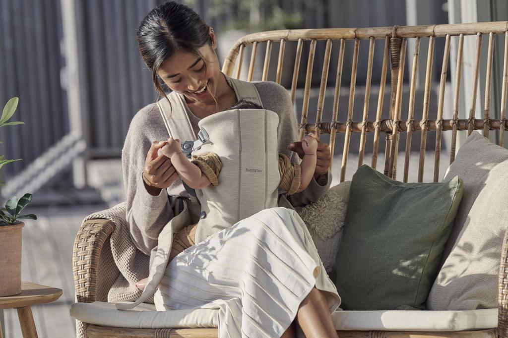 Baby Bjorn Baby Carrier MINI 3D Jersey Light Beige Newborn 12 Months Approximately Easy To Install Lightweight Compact Genuine Product Guarantee ~