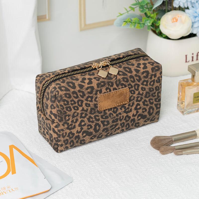 OEING Women s Large Capacity Cosmetic Bag