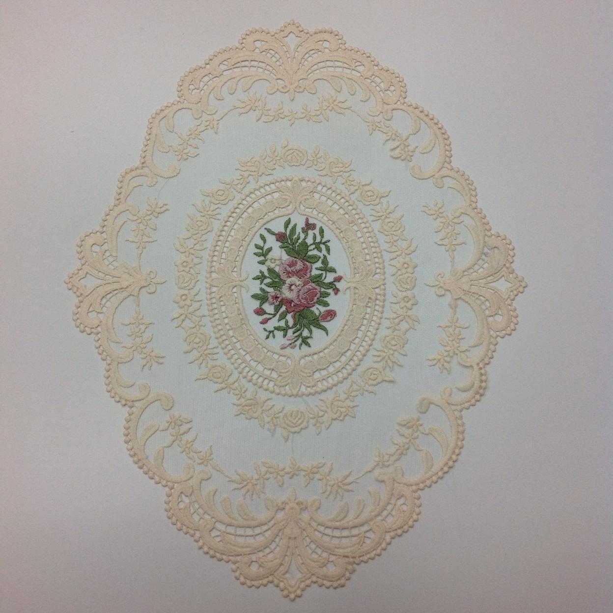 

1 шт., скатерть для обеденного стола с вышивкой, элегантная круглая кружевная скатерть, подставки под кофе, салфетка, украшение для вечеринки, свадьбы 43x30cm