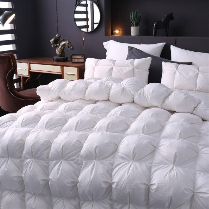 Pure cotton 80 count three-dimensional high-end duvet thickened warm large size 95 white goose down winter quilt