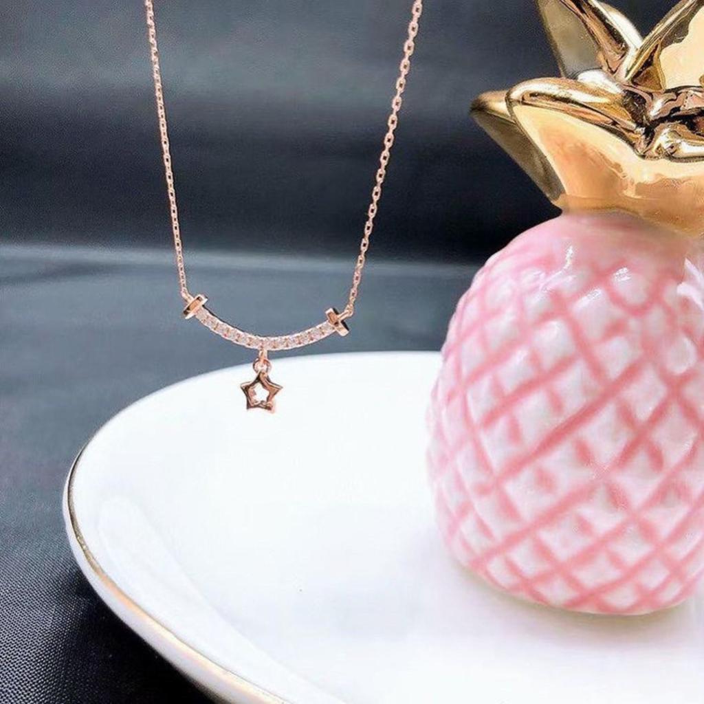 Curved Smile Bar Full Paved Cubic Zirconia Hollow Star Pendant Minimalist Two Tone Women Clavicle Necklace