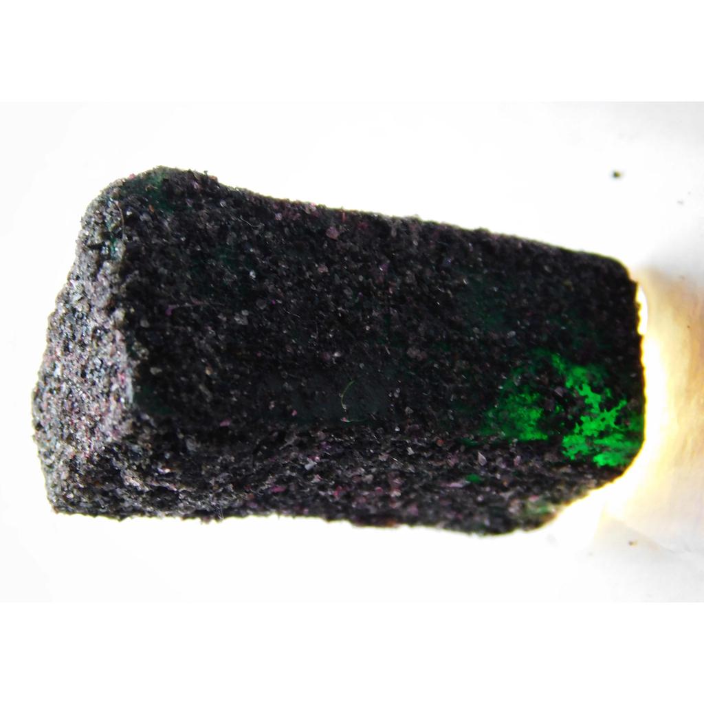 Natural Green Emerald Loose Gemstone 88 ct Uncut Raw Rough for Lapidary and Gem Collections