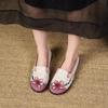 Beijing Cloth Shoes Mother Flat Single Shoes Comfortable Soft Sole Non-slip Embroidered Shoes 2025 Summer and Autumn New