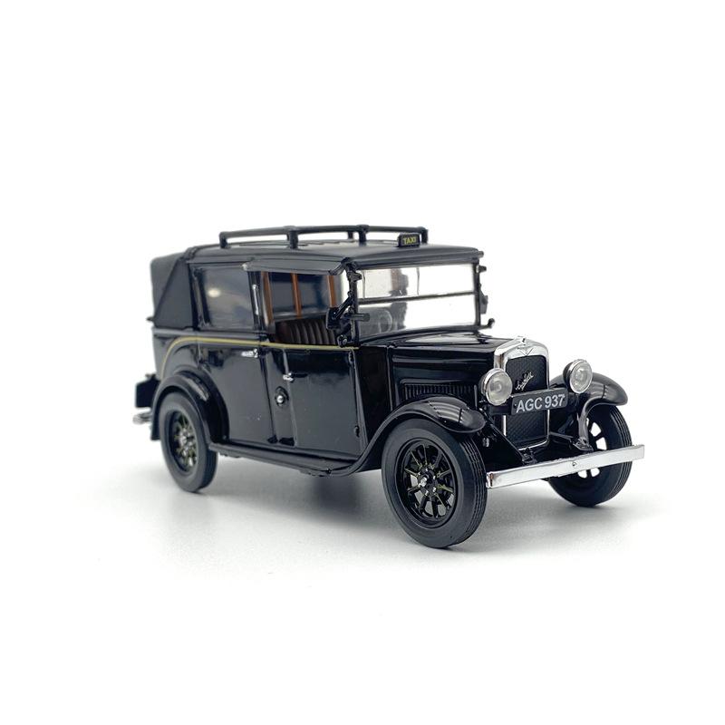 OXFORD Austin Heavyweight Vintage Truck 1:43 Scale Die-Cast Model - Retro Classic Car Alloy Replica, Collector's Display Piece