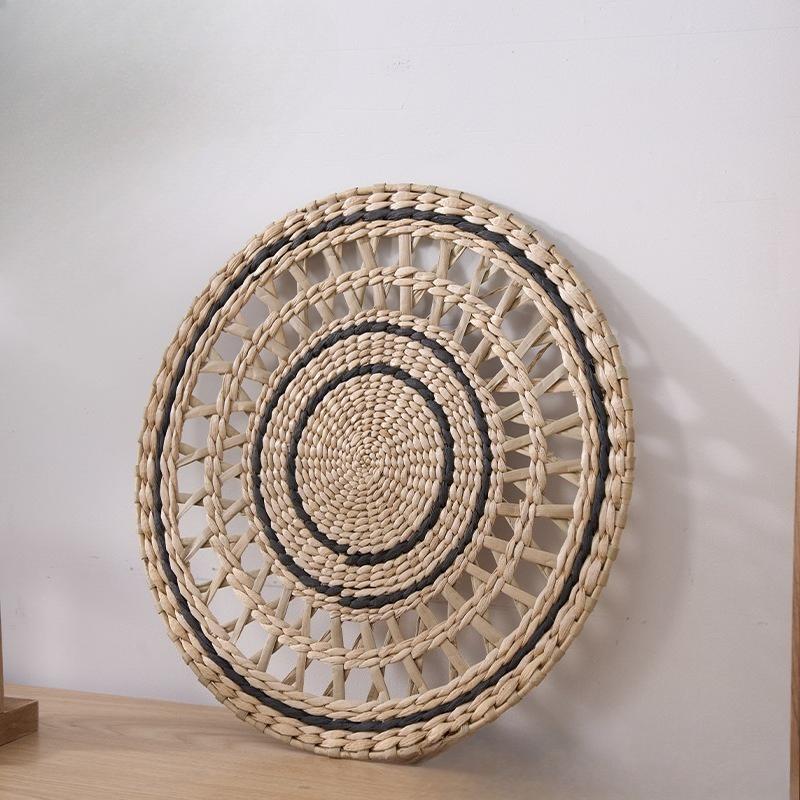 Woven straw hanging ornament round mats dining mats cup mats linen mats drainage mats wall decorations