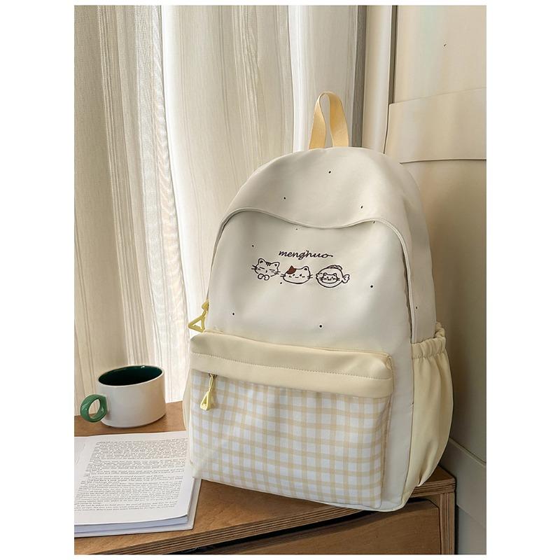 Japanese ins new high-value, fresh, sweet and cute cartoon plaid backpack, lightweight backpack for junior high school students