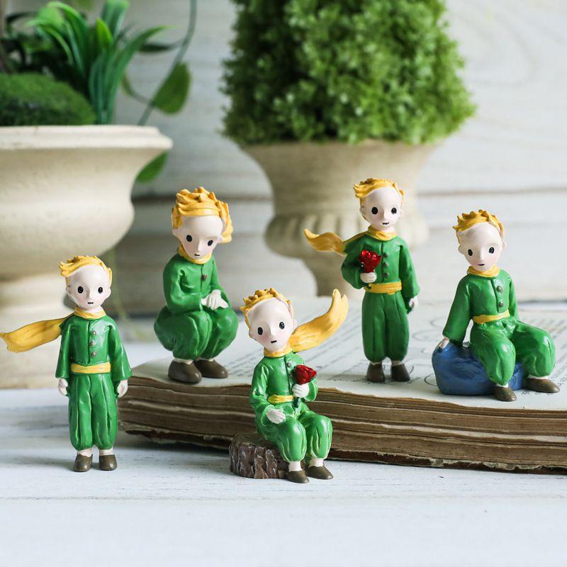 Enchanting Little Prince Resin Figurines For Cake Decorations And Micro Landscapes