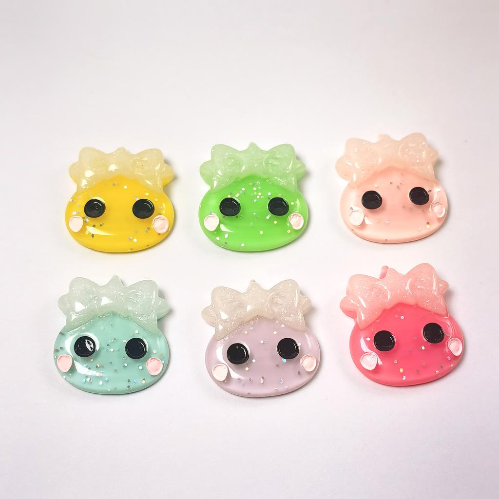 100Pcs/Lot Mini Nail Ghost Slime Beads Halloween Themed Glitter Bowknot Ghost Cabochons Flatbacks for Nail Art Craft Supplies