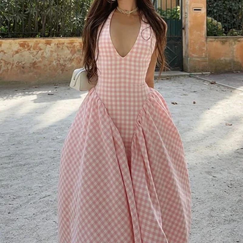 Women French Style Halter Neck Pleated Waist Cinching Long Dress