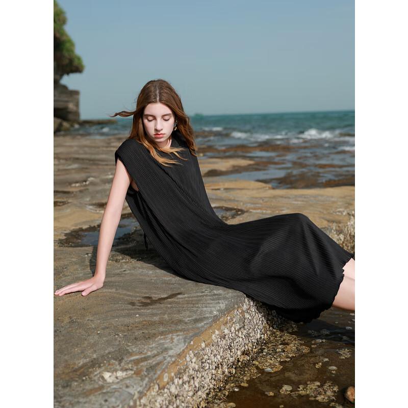 Sancai 2025 Summer Textured V-Neck Sleeveless Straight Dress