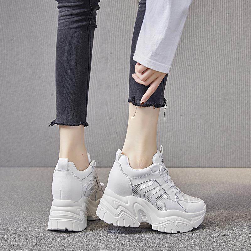 Daddy shoes ins spring new sports and leisure shoes, the inner height of the thick sole increases Xiaobai