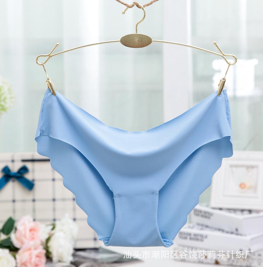 

Цельные бесшовные трусики из ледяного шелка, трусы с низкой талией, сексуальное простое женское нижнее белье XL небесно-голубой