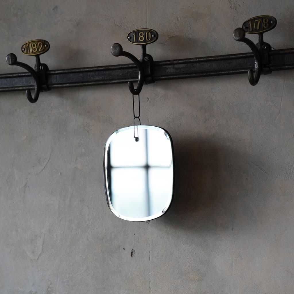 Dulton HANGING MIRROR FLOATING CLOUD ROUND Wall Mounted Hanging Mirror Suspended Glass Wire Hook Height 20cm Width 18cm Depth 1cm RN-0814