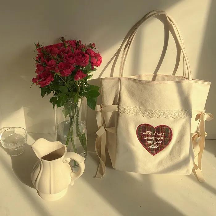 A letter bag_ivory