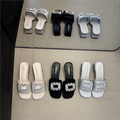 Wunderschöne Pantoletten mit dickem Absatz, Strass-Viereckschnalle und offener Zehenpartie, temperamentvolle Ein-Wort-Pantoletten, Damensandalen, vielseitige Sandalen für den Sommer, Damen