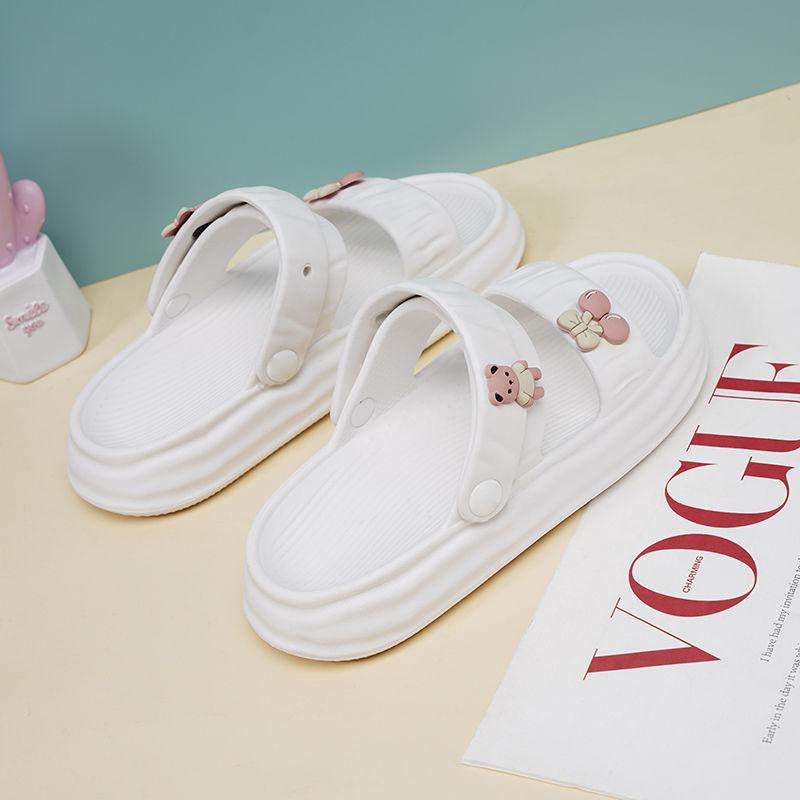 

Children s outdoor slippers summer new girls slippers outdoor beach sports sandals non-slip super light stepping on shit 36-37 (inner length 23cm)