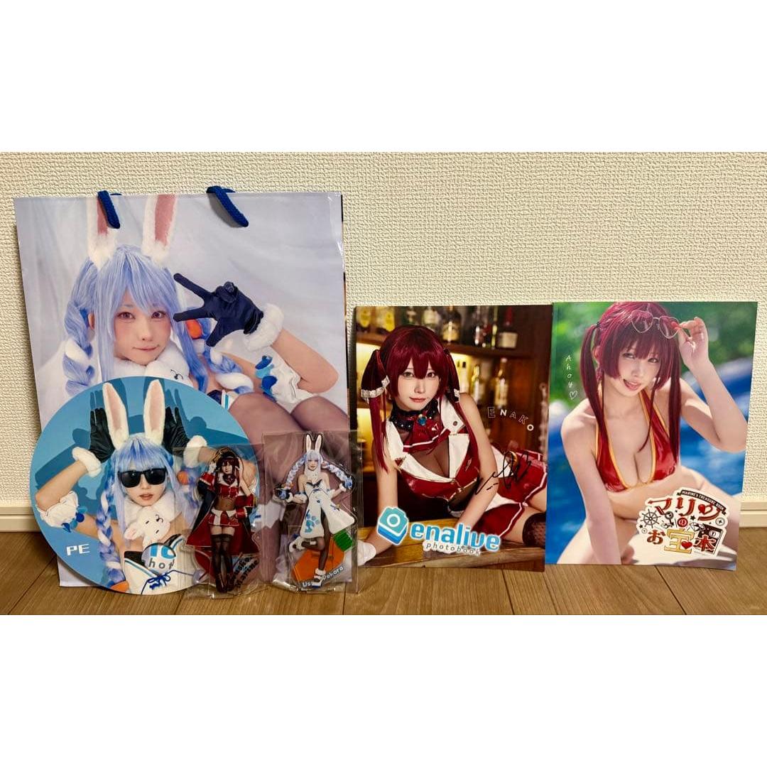 Signed Enako Enakomyu Comiket enalive set