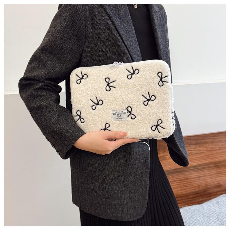 Korean Bow Girl 11-Inch iPad and 13/14-Inch Notebook Plush Liner Bag