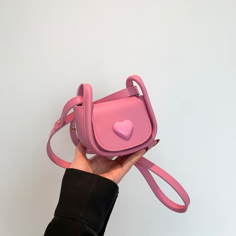 Chic 2024 New Mini Crossbody Bag For Women Casual Stylish Heart Design Pink Color