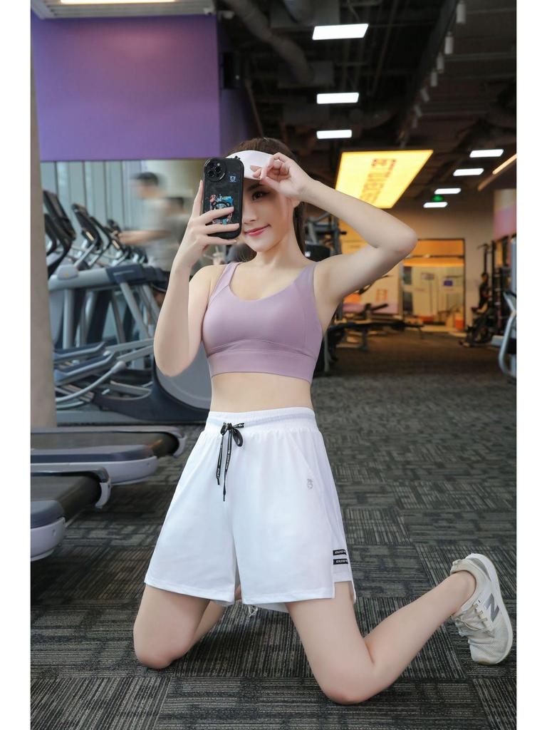 Plus Size Women's Summer Yoga Shorts - Loose, Mid-Length, Anti-Exposure, Perfect for Running & Fitness (Up to 200 Jin)