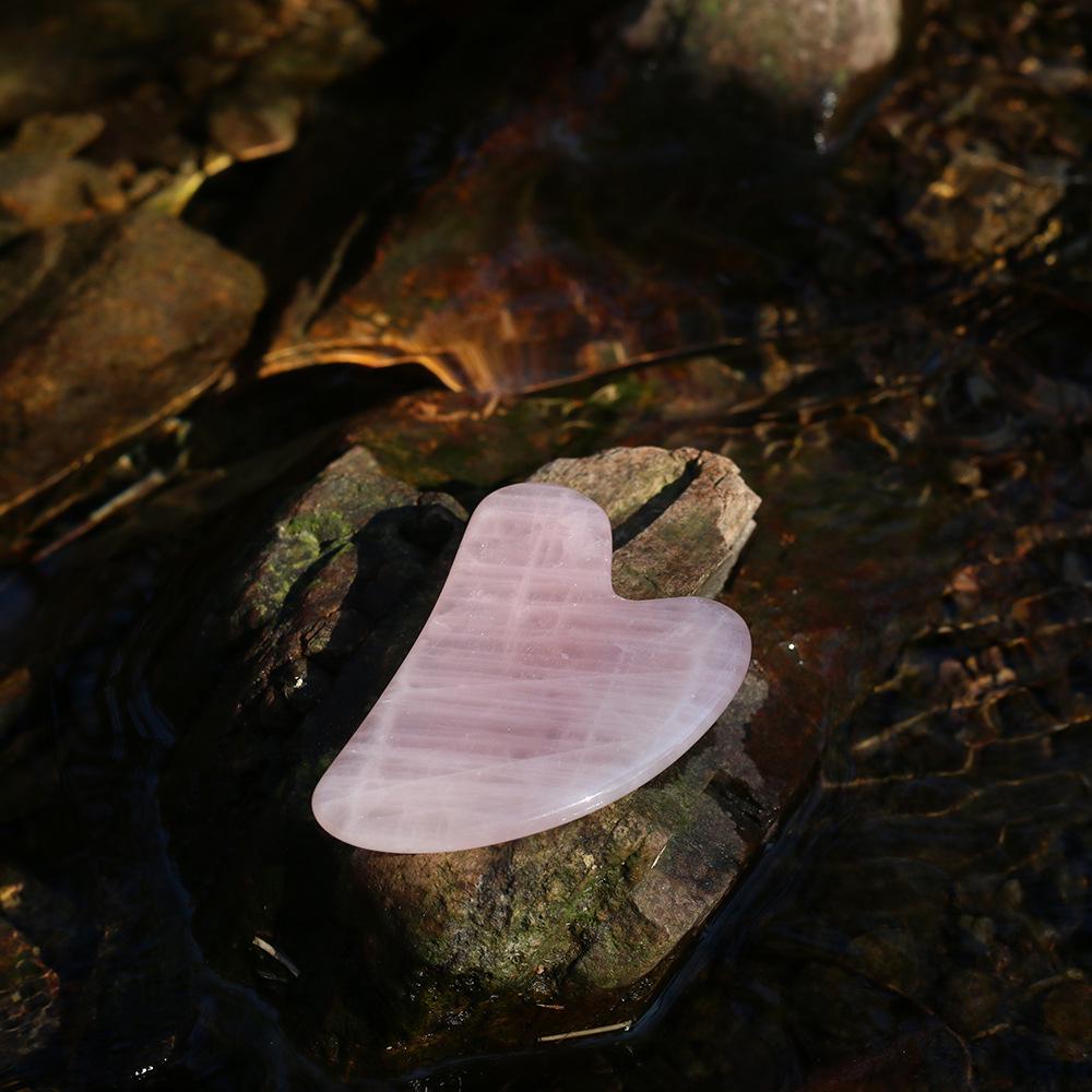 Heart-Shaped Rose Quartz Jade Facial Scraping Board