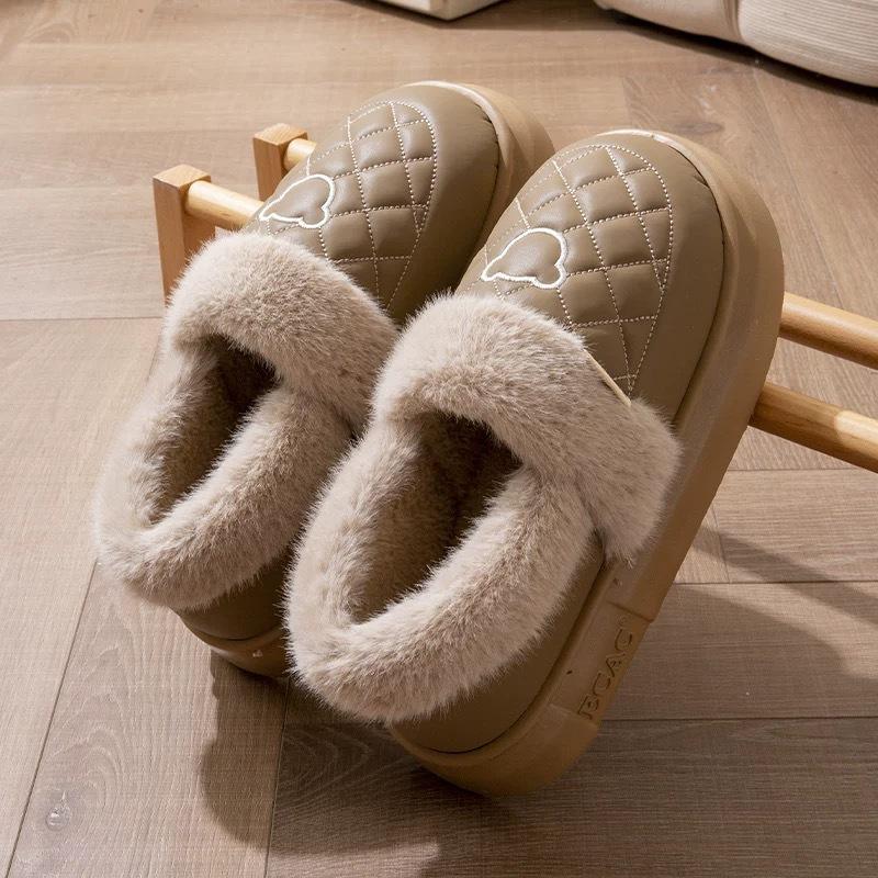 Fashion Crestar Winter Fuzzy Women Slippers Fashion Antiskid Waterproof Fluffy Platform Slippers Indoor Warm Plush House Cotton Slides