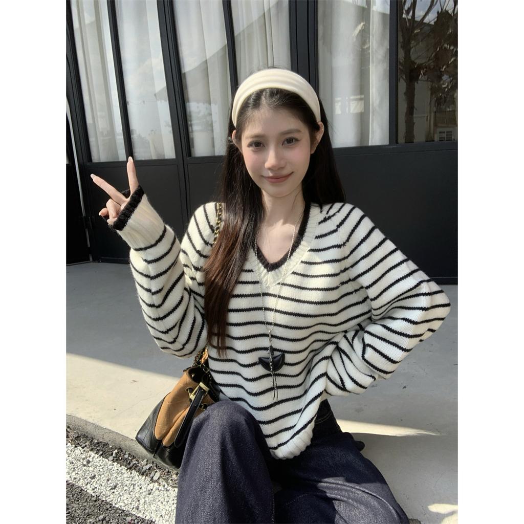 Premium contrasting color collar striped sweater women's autumn and winter casual loose large size retro bottoming top