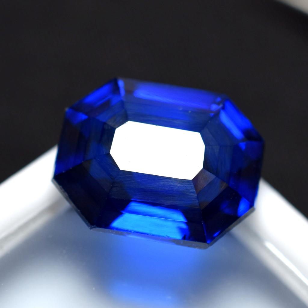 NATURAL Blue Tanzanite 8.90 Ct CERTIFIED Loose Gemstone Unique Emerald Cut AM-647