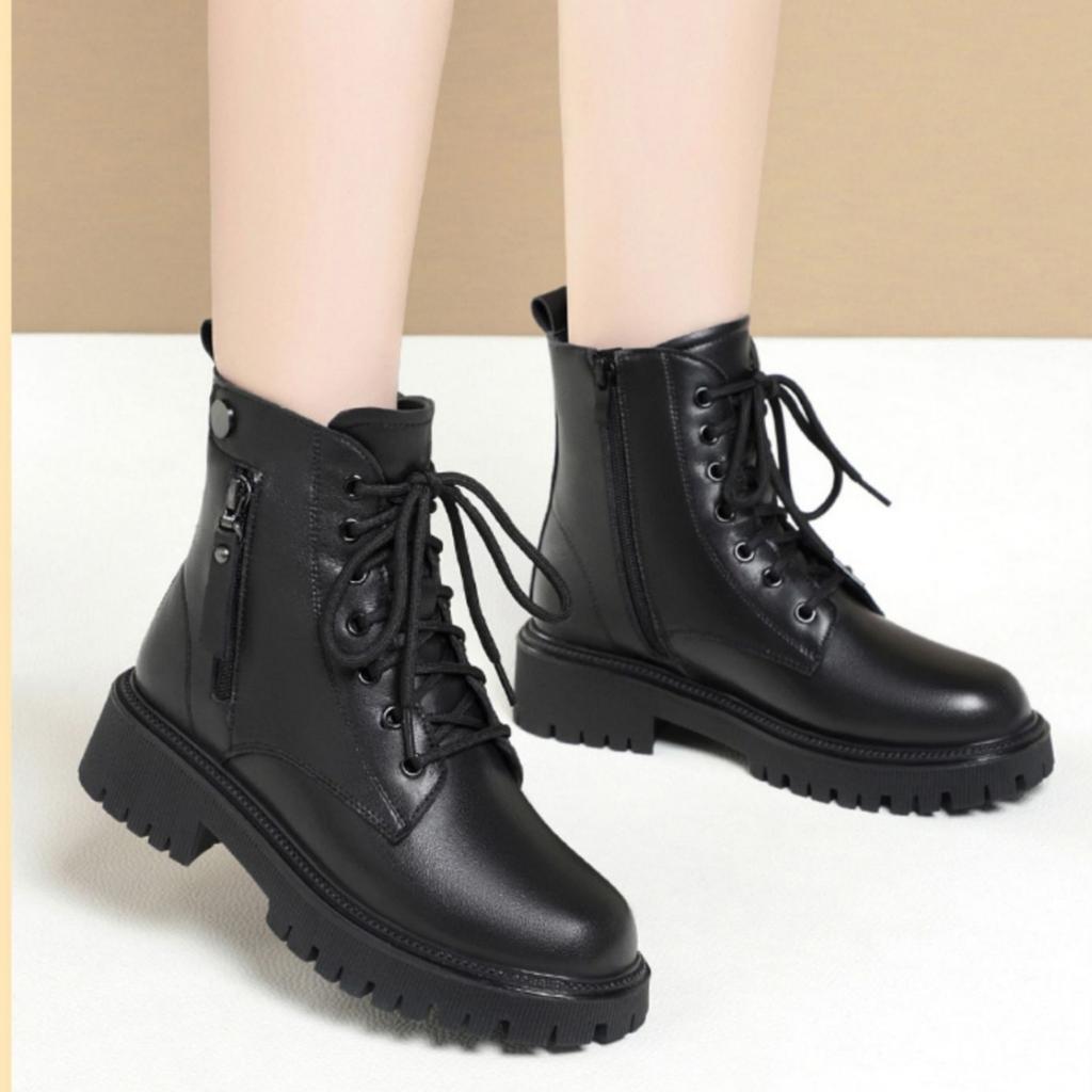 Fashion Boots Women's Shoes 2025 New British Style Soft Leather Soft-soled Fashion Boots Autumn and Winter Thickened Velvet Warm Women's Shoes