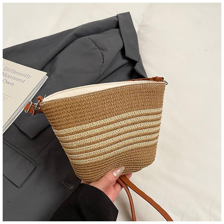 Straw Bucket Small Bag Women's 2025 New Striped Contrasting Woven Bag Versatile Foreign Style Shoulder Messenger Bag