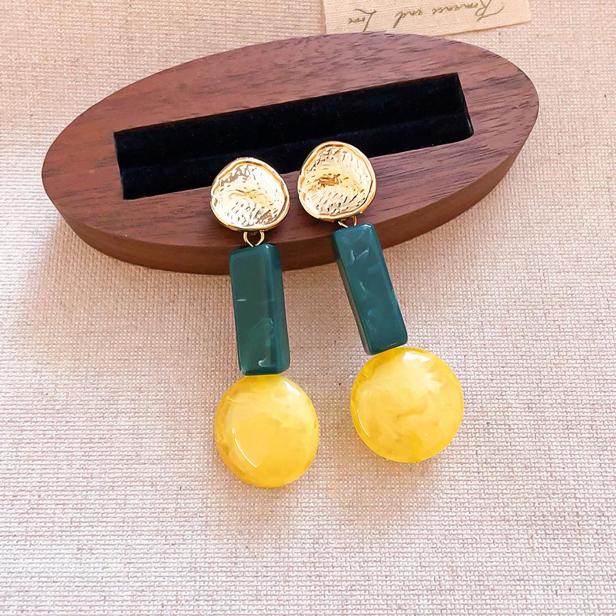 Silver Needle Resin Smudge Contrast Oval Stud Earrings