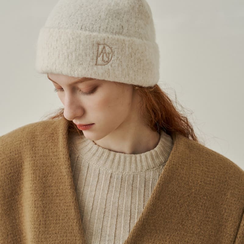 

ADAUL ADU Мягкая Теплая Шапка Бини - 4 Цвета Black_Free