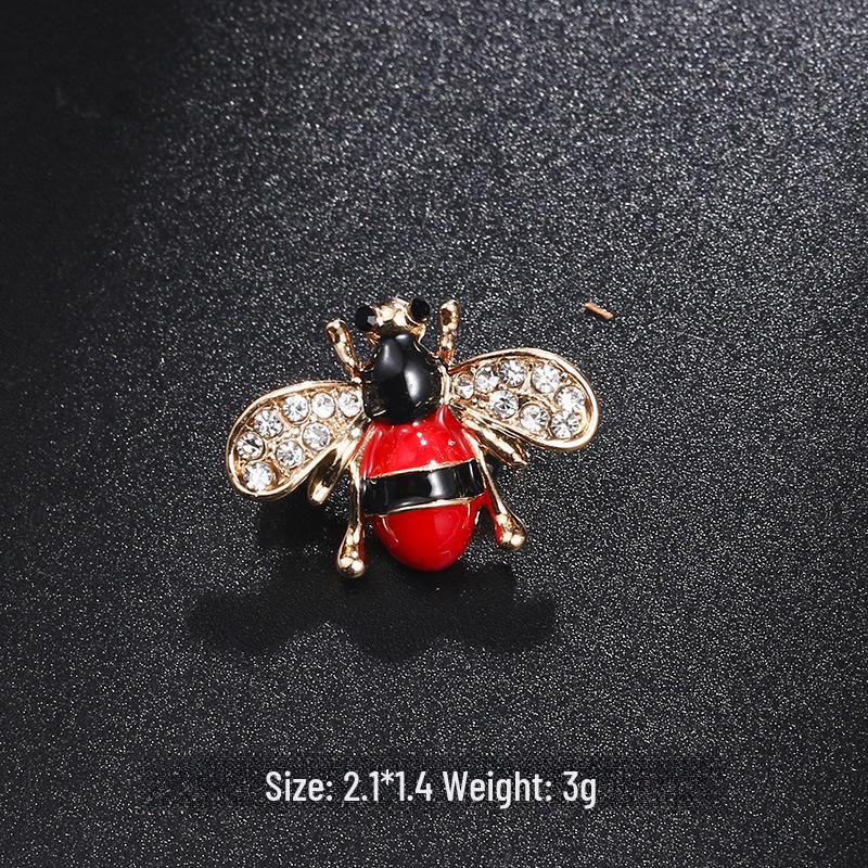 Nowy Styl Broszka Pszczoła z Kroplami Oleju - Urocza Pins Zwierzęcy na Kołnierzyki i Dodatki do Odzieży