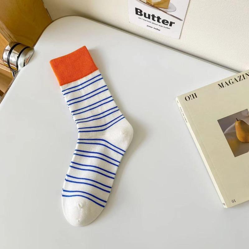 

Женские весенне-осенние цветные полосатые хлопковые носки средней длины 1 pair белый/синий