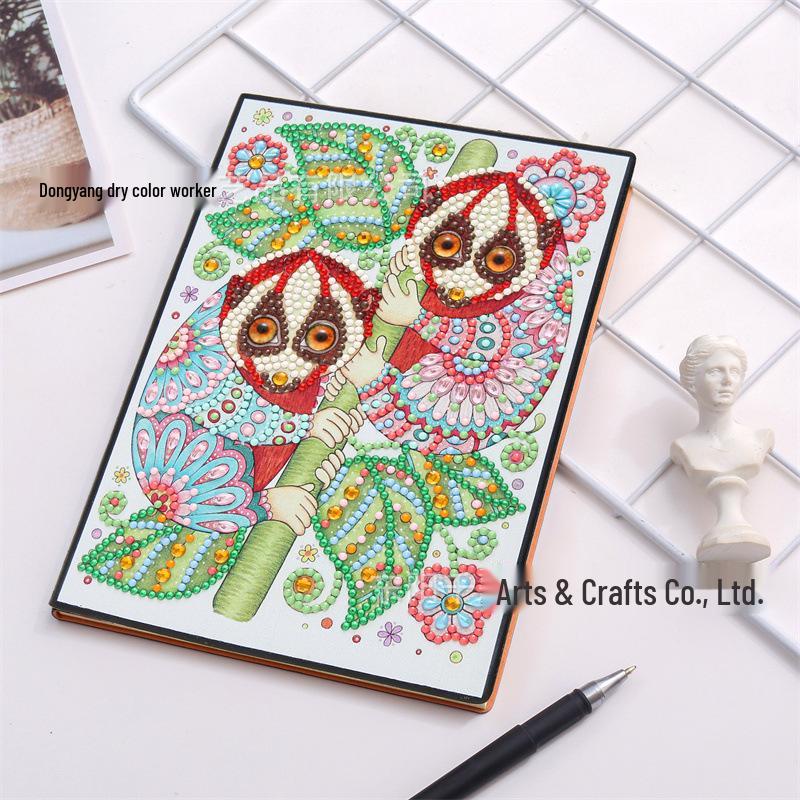 Diamond Painting DIY Notebook: Special-Shaped Shiny Design, 50 Pages, Perfect Christmas Holiday Gift