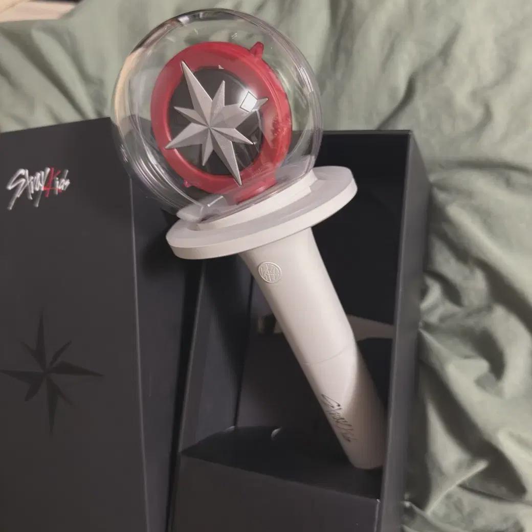 

Straykids Lightstick Ver.2 Brand New