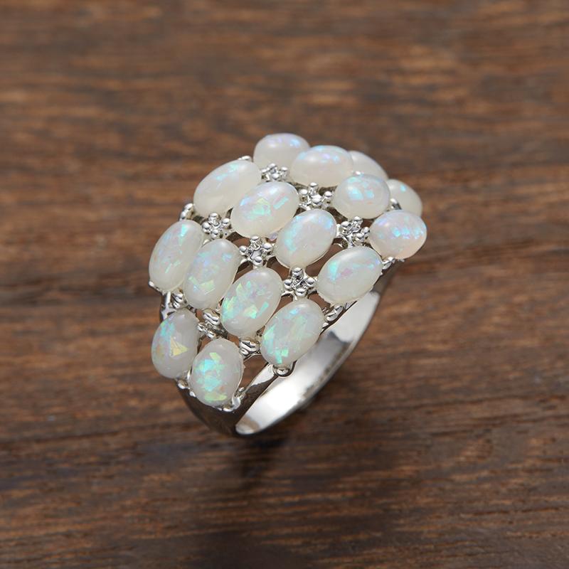 Luxurious and Elegant Oval Inlaid Stone Women's Ring, Fashionable and Trendy Wedding Banquet Jewelry Gift