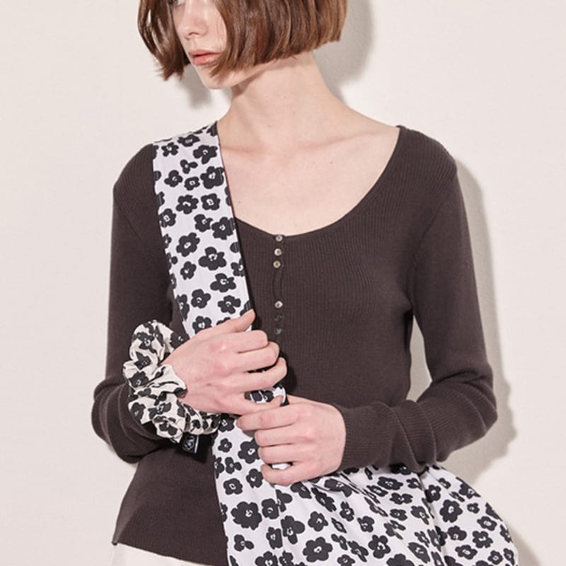 Be dullst Flower Basic Scrunchie