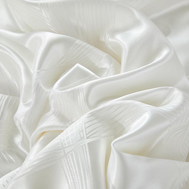 Hengyuanxiang All-Season Antibacterial Tussah Silk Quilt