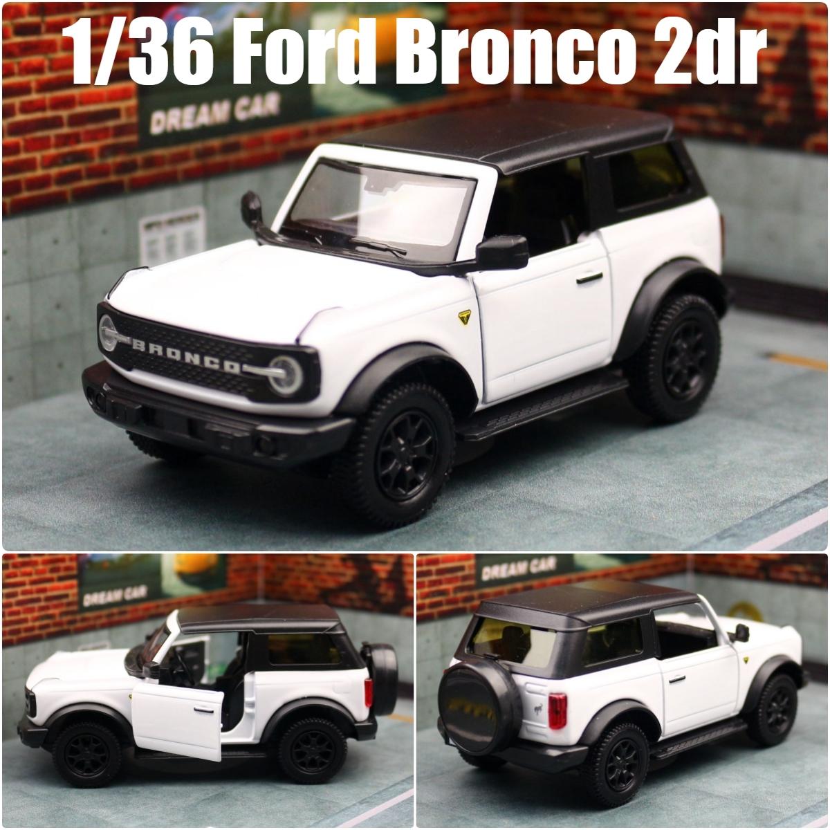 

1/36 позашляховик Ford Bronco SUV іграшкова модель автомобіля для дітей RMZ CITY Diecast Miniature Pull Back Collection Gift for Kid Хлопчики білий
