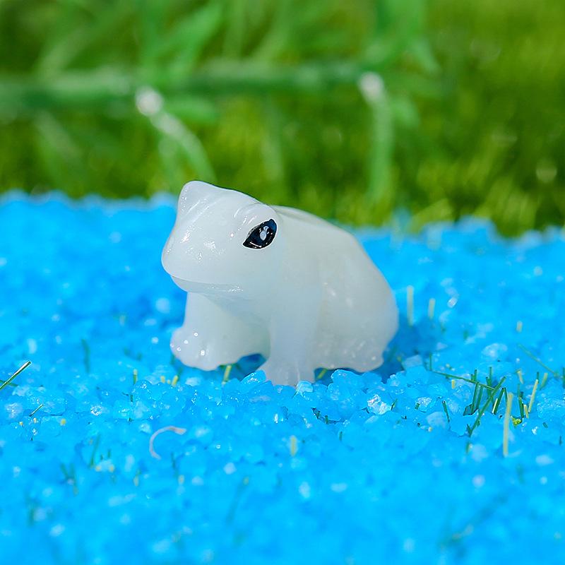 Colorful Luminous Frog Micro Landscape Figurine - Creative Resin Handicraft Jewelry Accessory