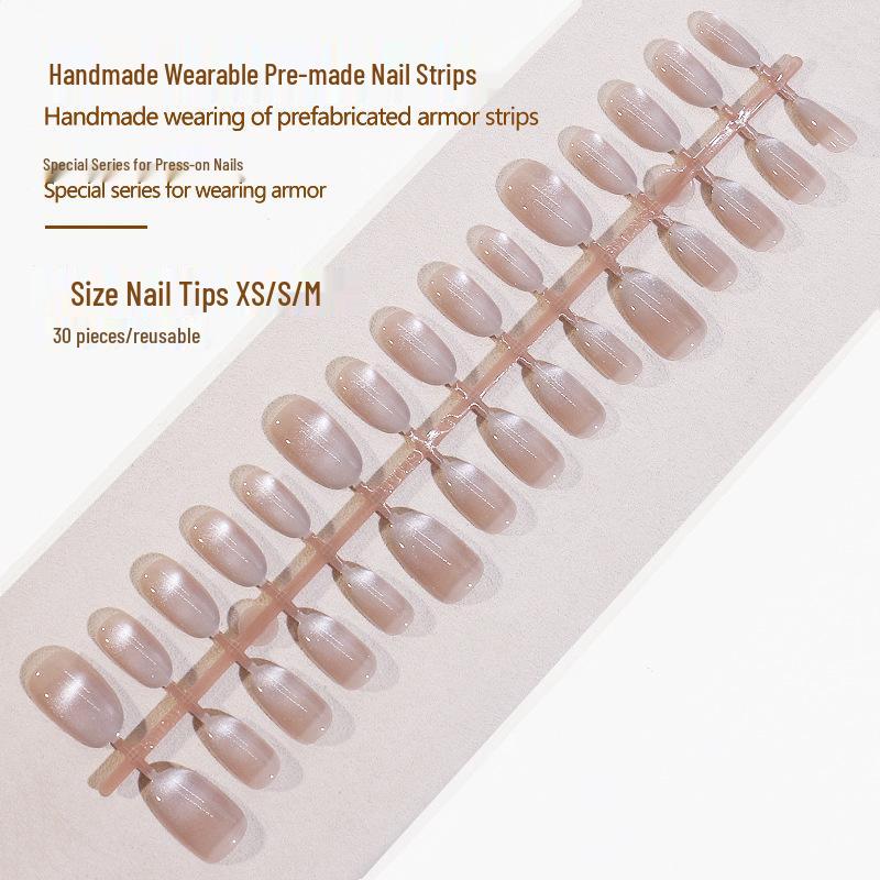 

Cat Eye Gradient Nail Art: Trendy Spring/Summer Pre-Made Tips