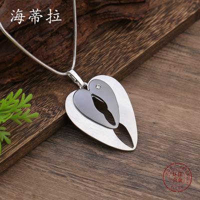 New Hollow Love Snake Bone Chain Long Pendant, Women's Exaggerated Heart-shaped Diamond Embellished Versatile Long Necklace