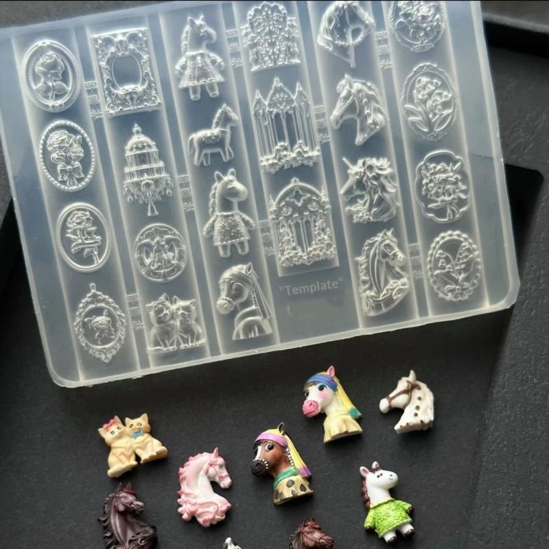 

3D Silicone Nail Art Mold Retro Horse Head Relief Carving Diy Design Nails Parts Charm Decorations Manicure Tools 1Pcs