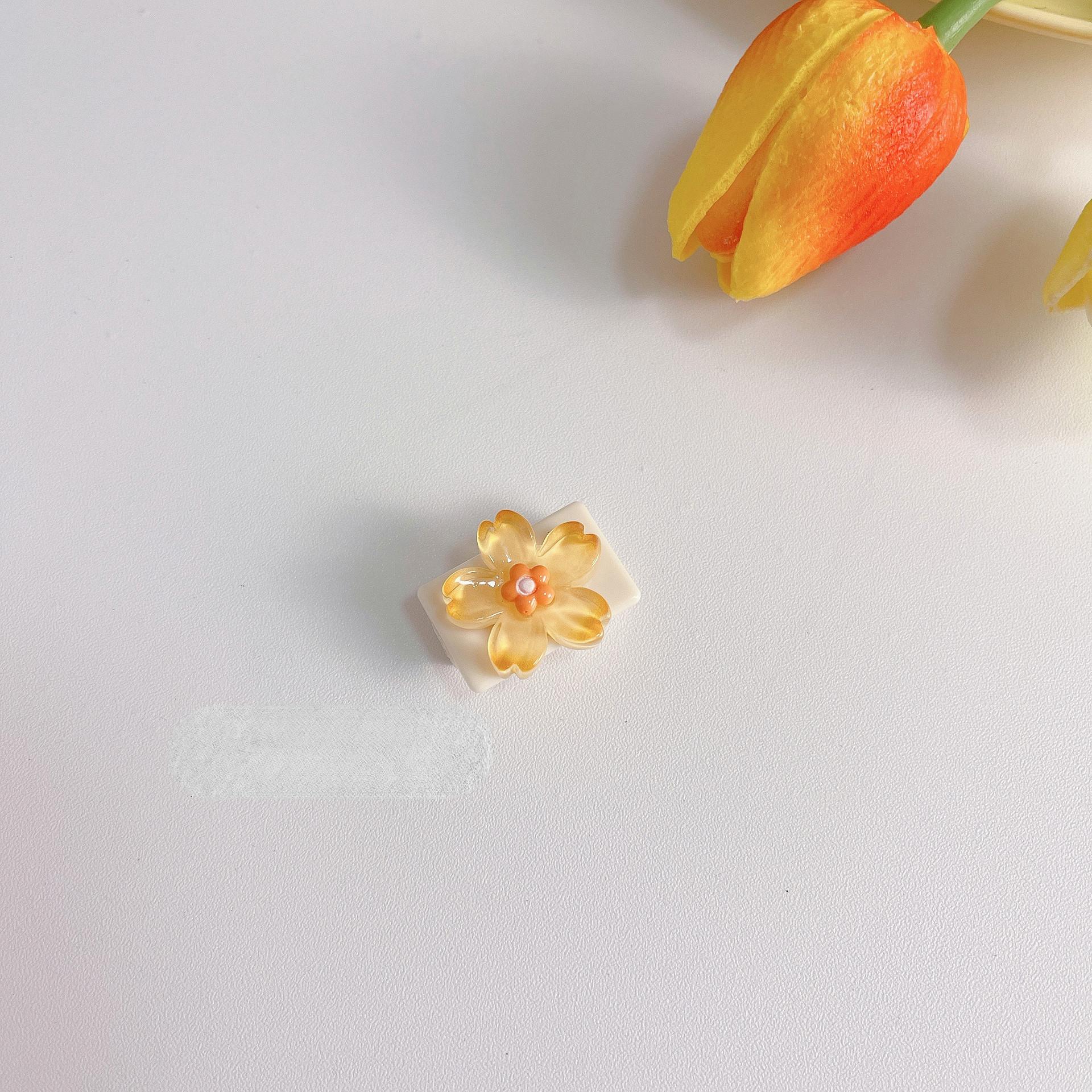 

Мультяшний зарядний пристрій, захисний кабель, захисний чохол для шнура передачі даних, захисний чохол для Iphone, кришка Android, кришка для намотування зарядного кабелю